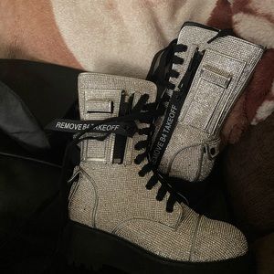 dollskill bling boots